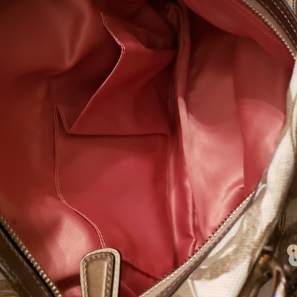 Purse - Picture 3 of 8